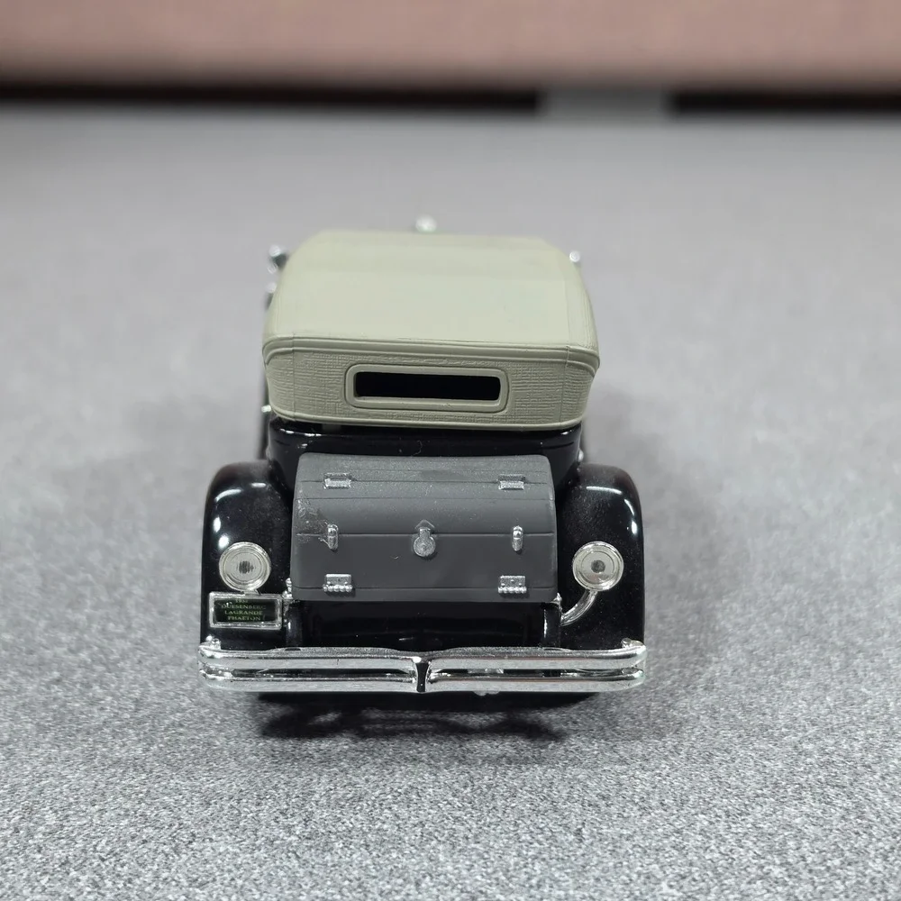 Duesenberg Model J LaGrande Phaeton Diecast Car Green Black Excellent